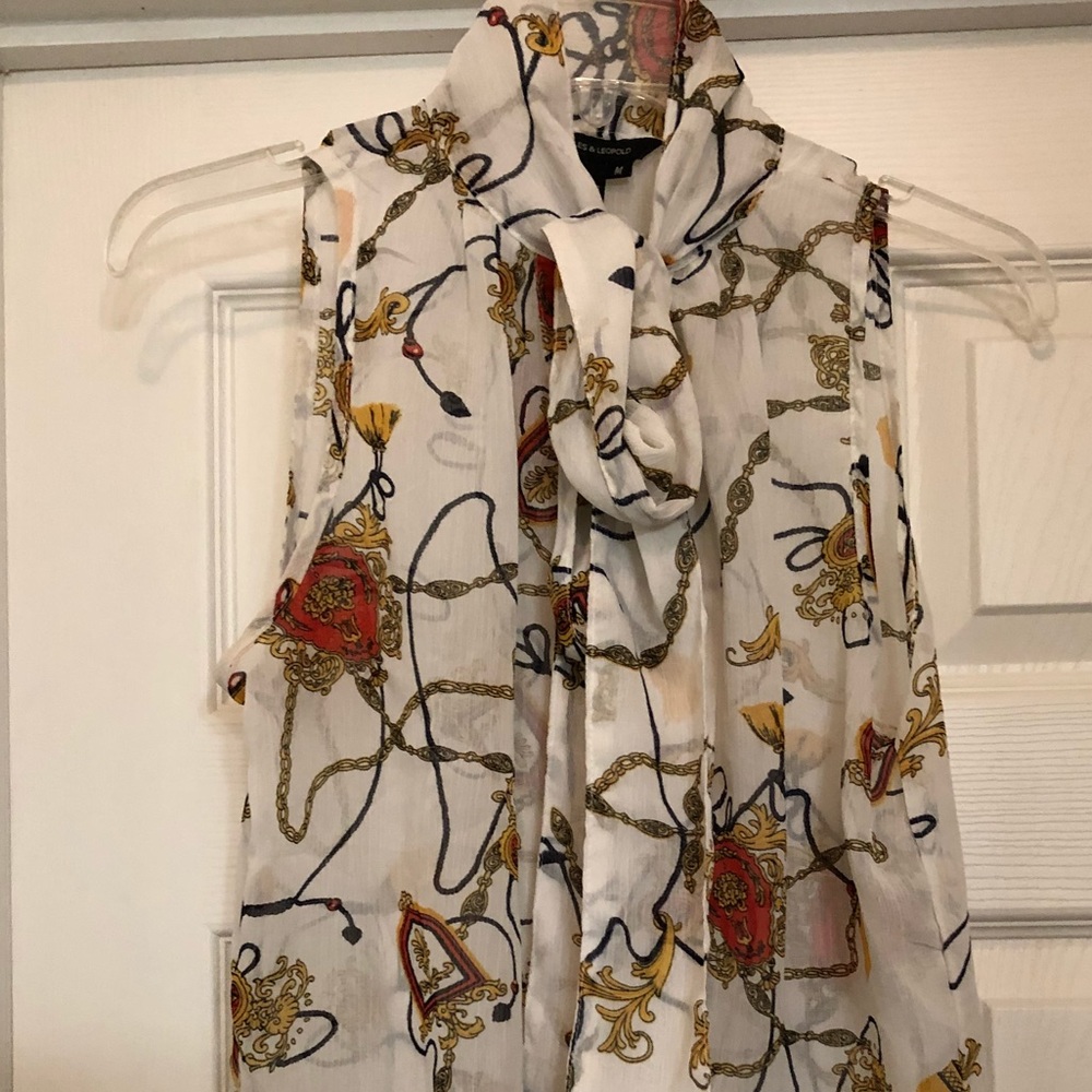 Jules&Leopold Sheer top with neck tie!